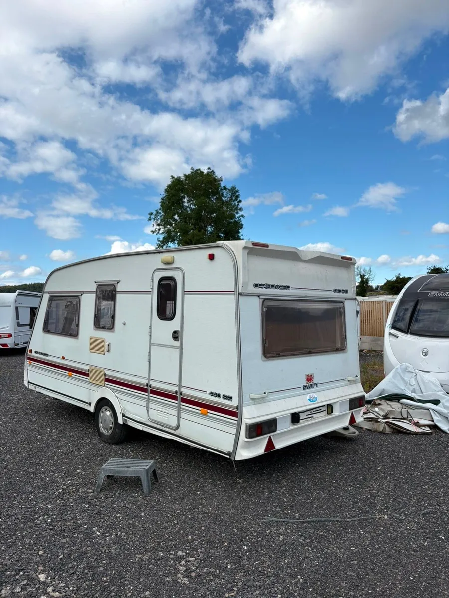 Swift 4 berth perfect festival or project caravan - Image 3
