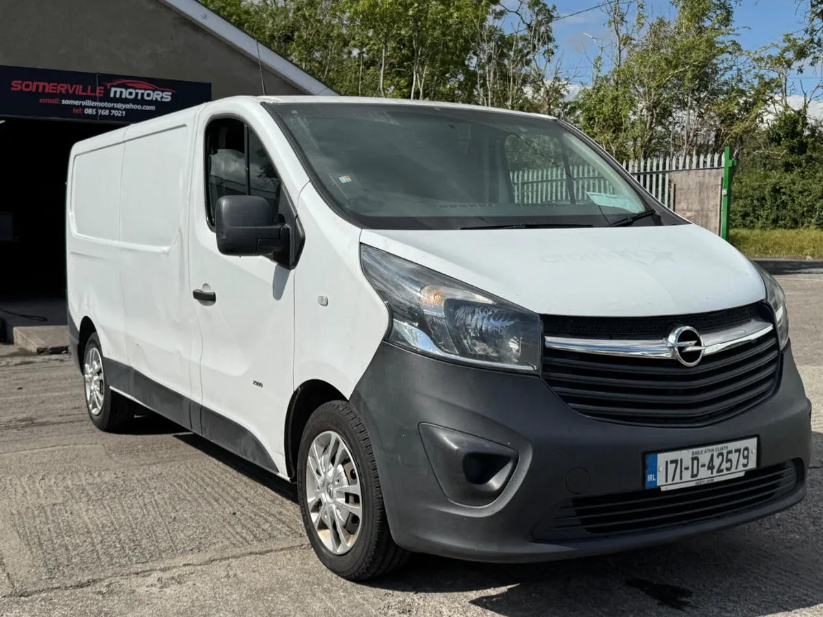 2017 OPEL VIVARO - Image 1