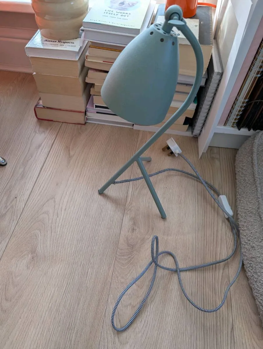 Desk lamp - Image 1