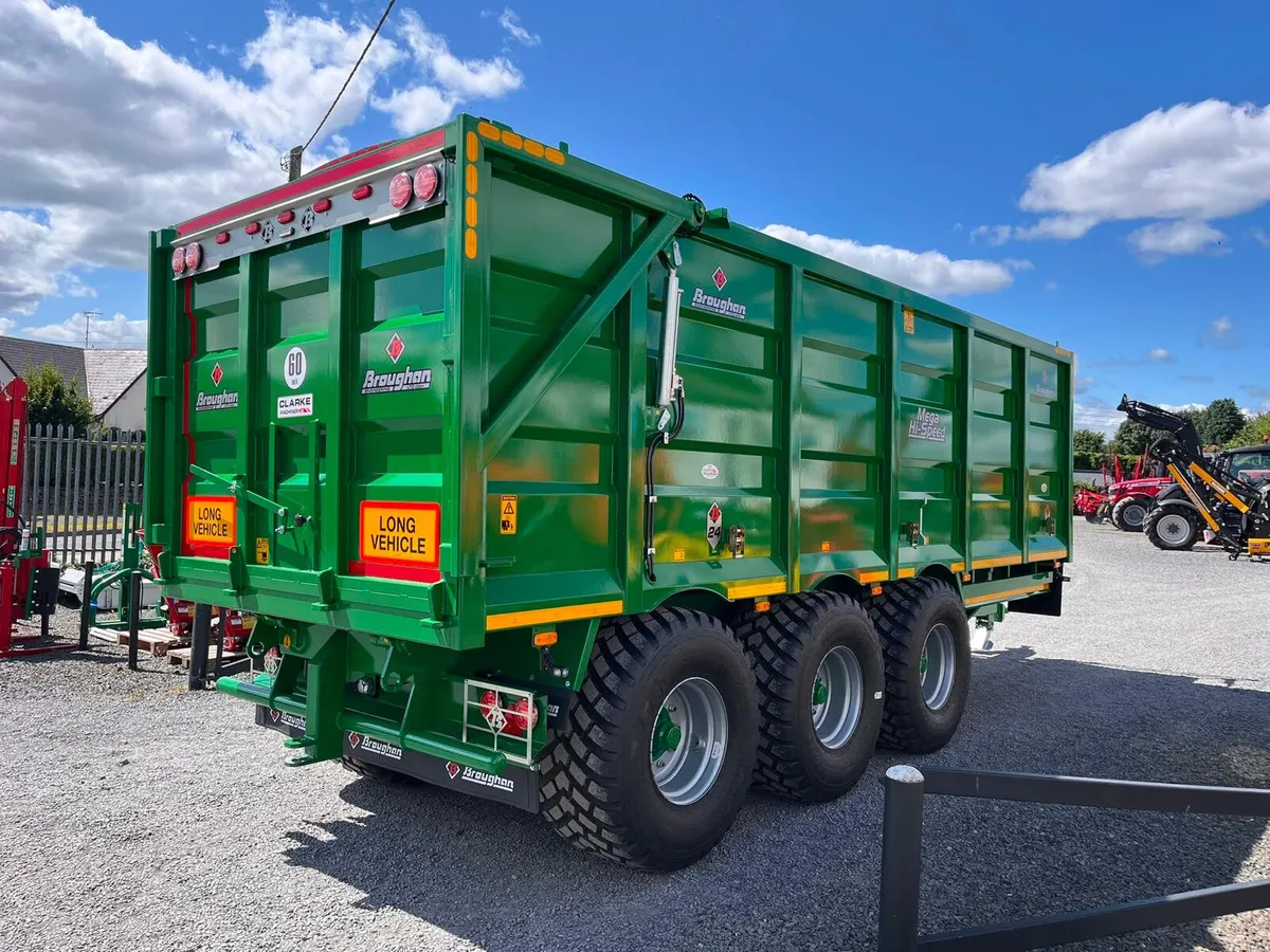 Broughan 24ft Tri Axle Grain Trailer - Image 3