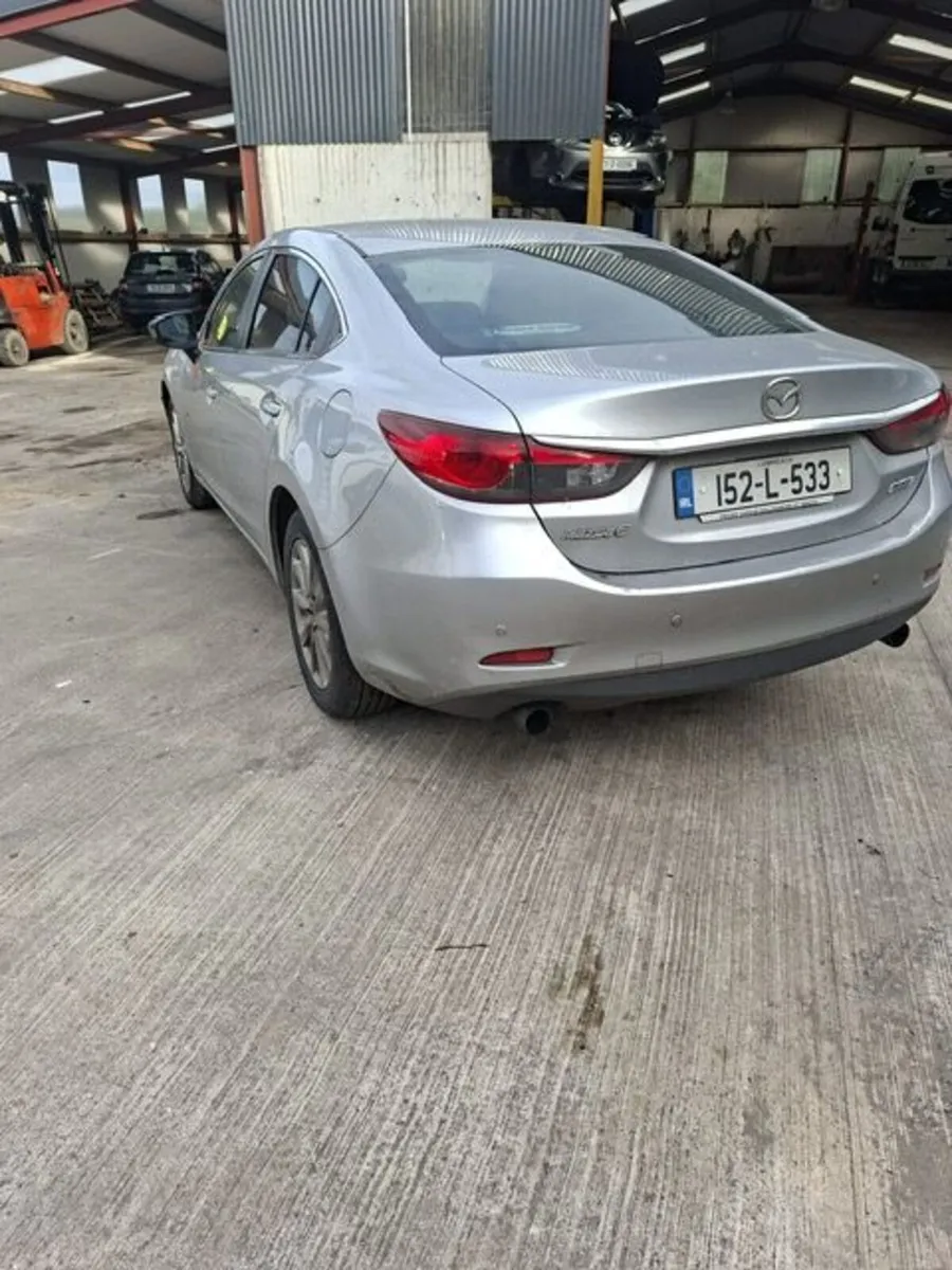 152 Mazda 6 for Salvage - Image 4
