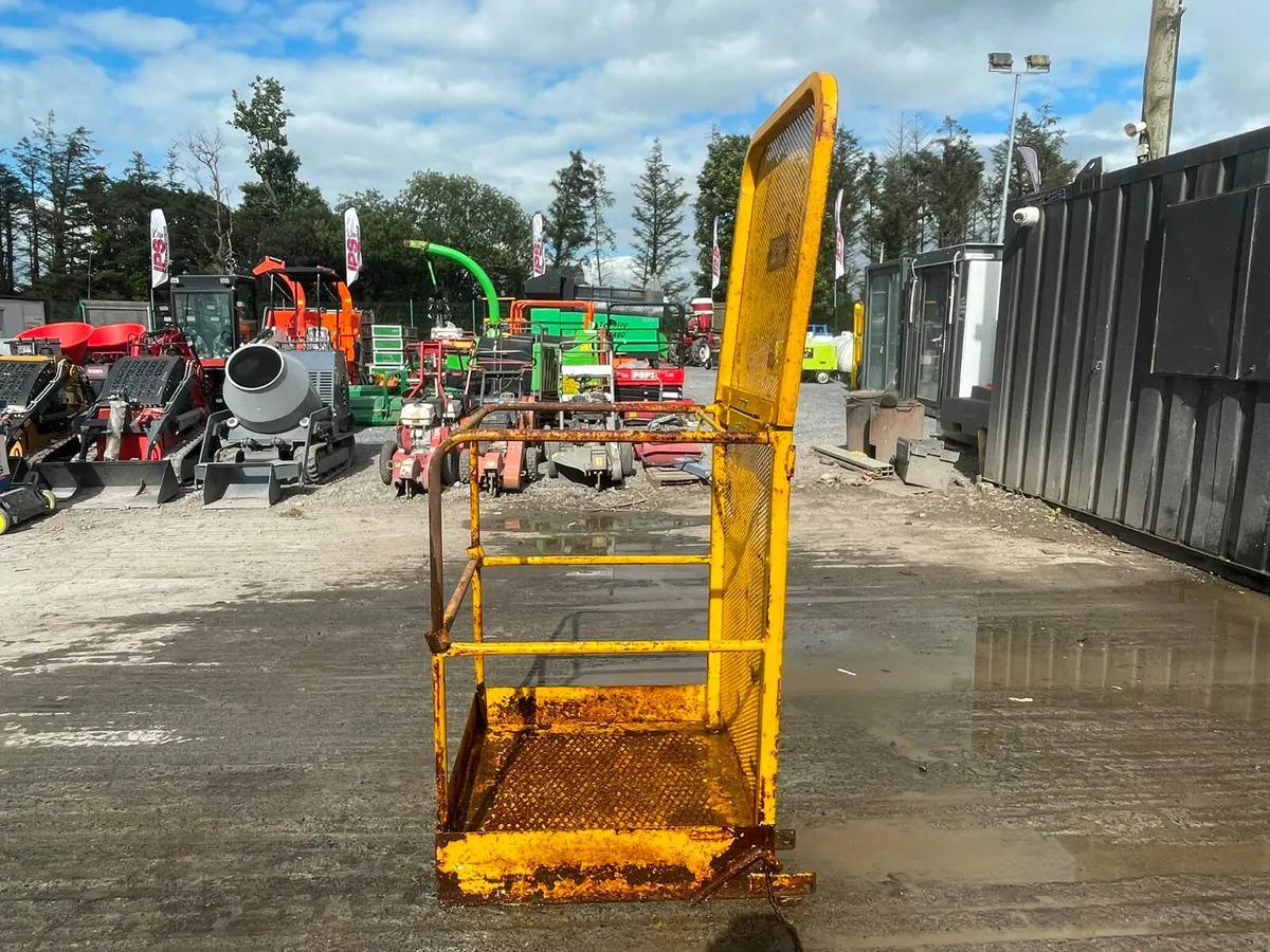 Forklift man basket (work platform) - Image 4