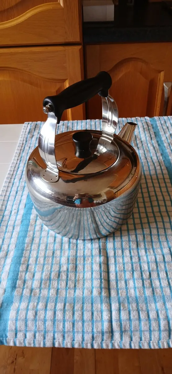 3 LITRE KETTLE - Image 3