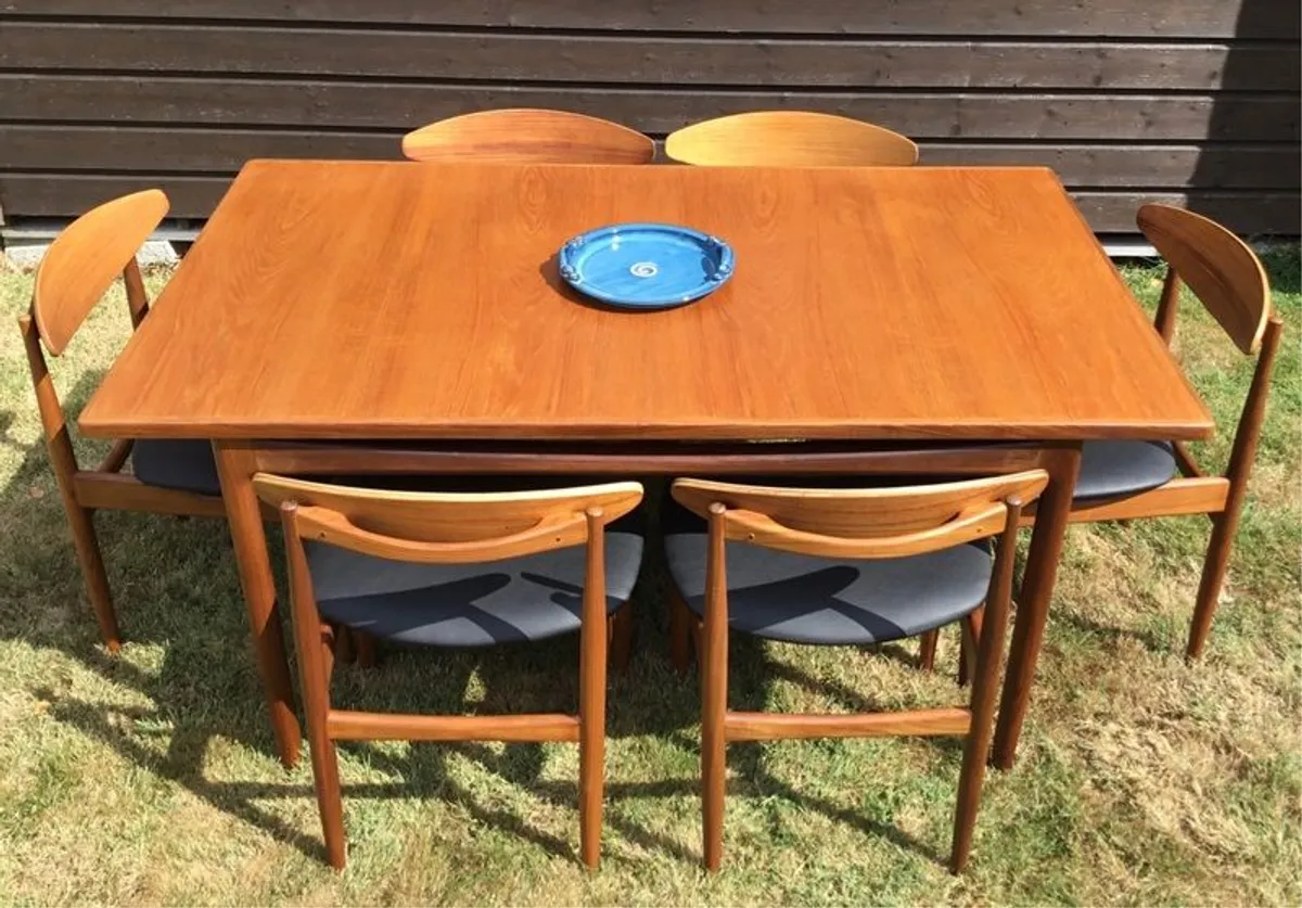 Mid Century Vintage Ib Kofod Larsen Signature Danish Range Dining Set - Image 4