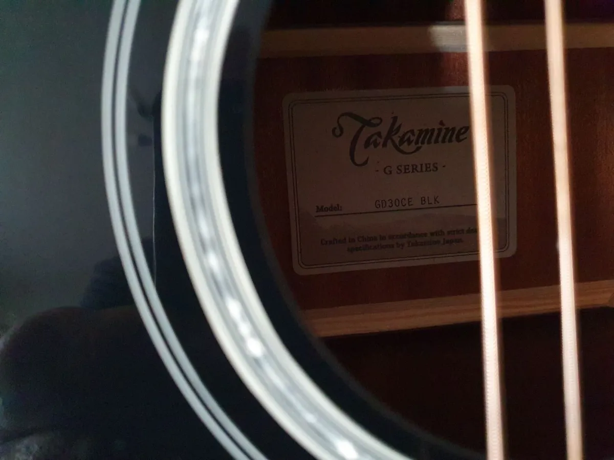 Guitar, semi acoustic, takamine G black. - Image 3