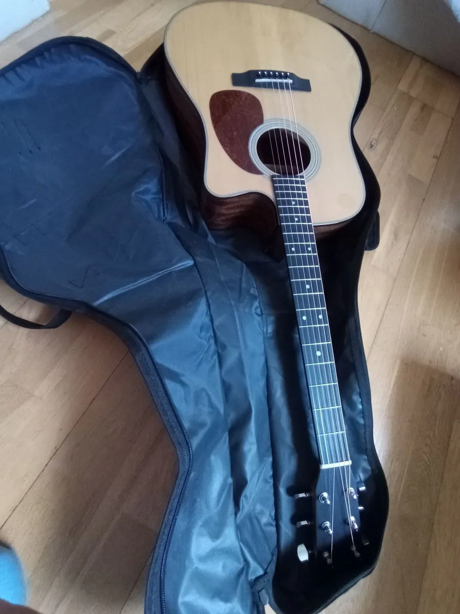 Sigma electro acoustic guitar - Image 3