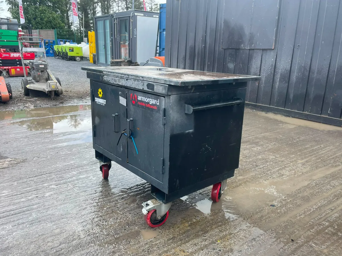 Armorgard Mobile Tuffbench – Workbench - Image 3