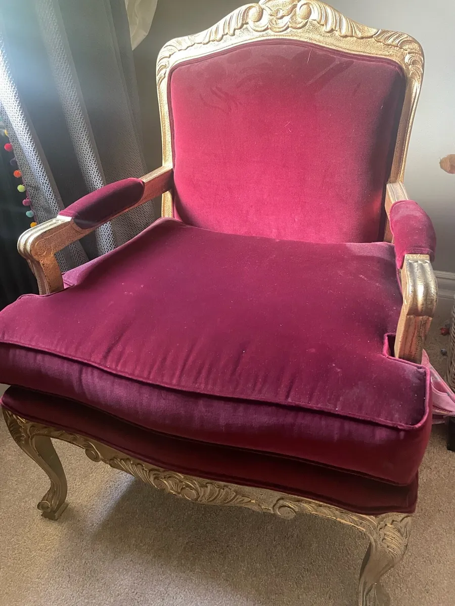 Decorative arm chair.