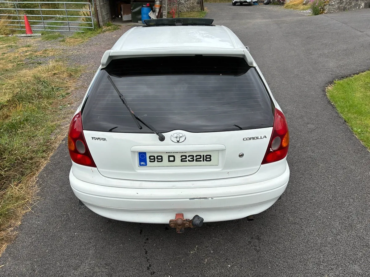 1999 toyota corolla van - Image 4