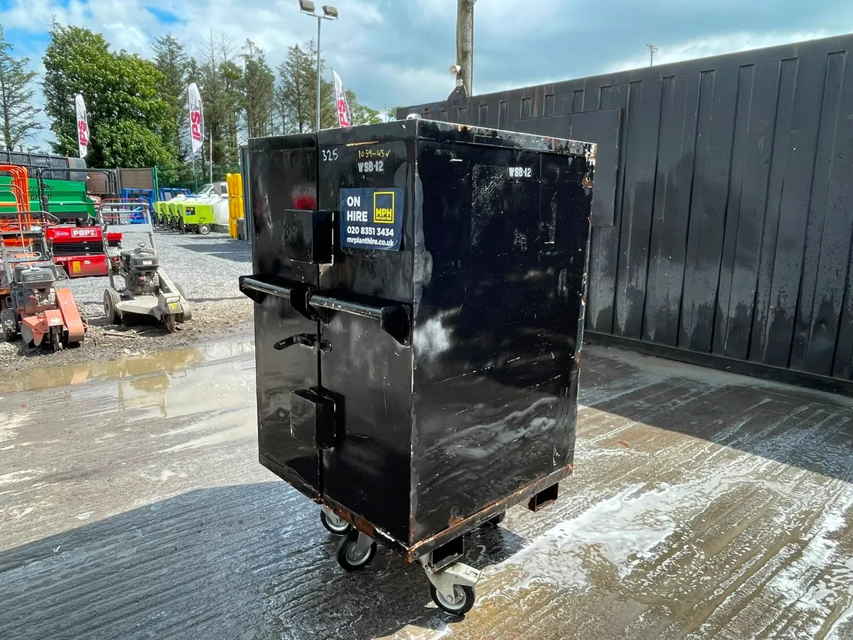 Armorgard Fitting Store – Secure Site Storage Box - Image 3
