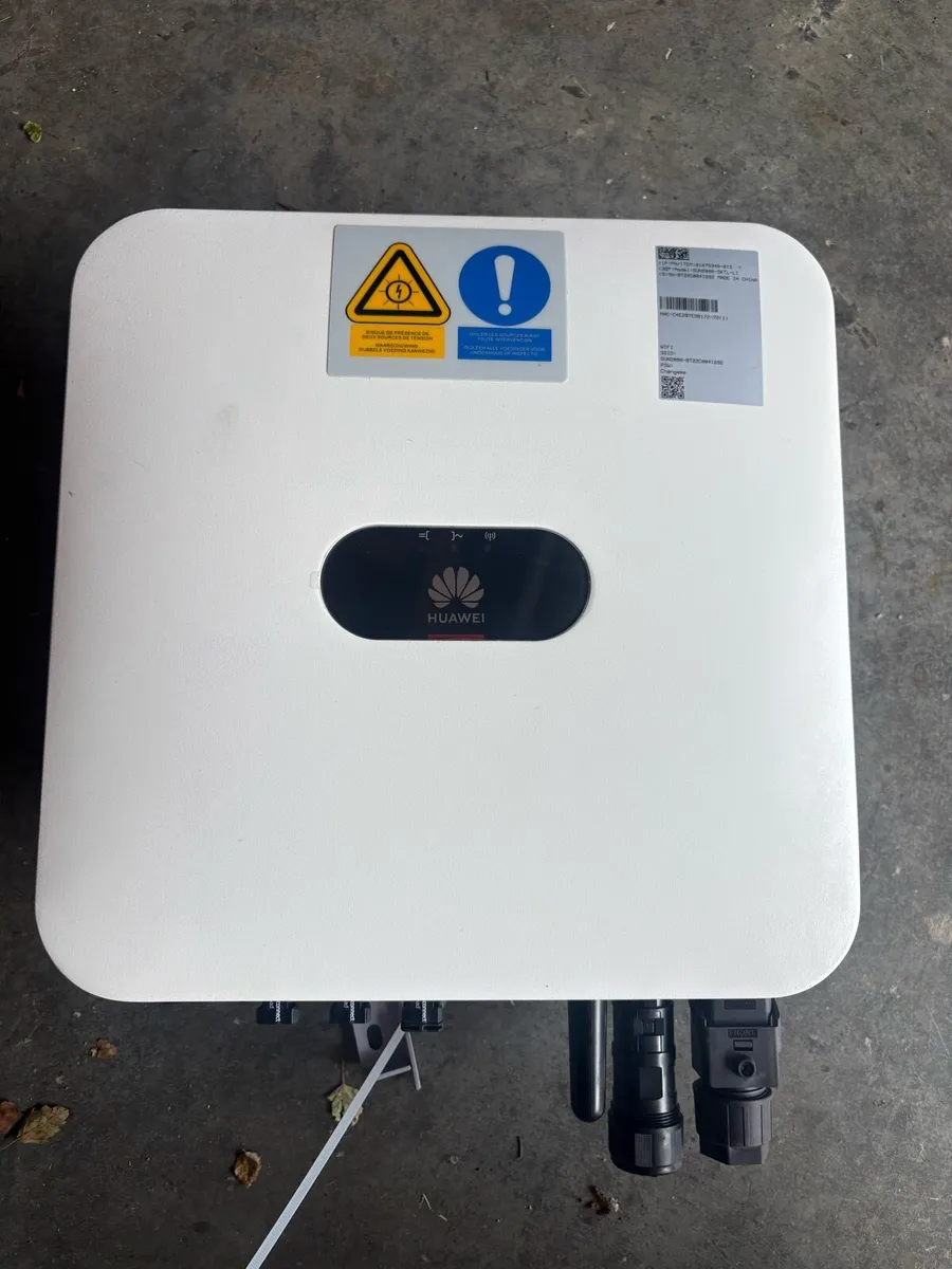 Solar Inverters - Image 1