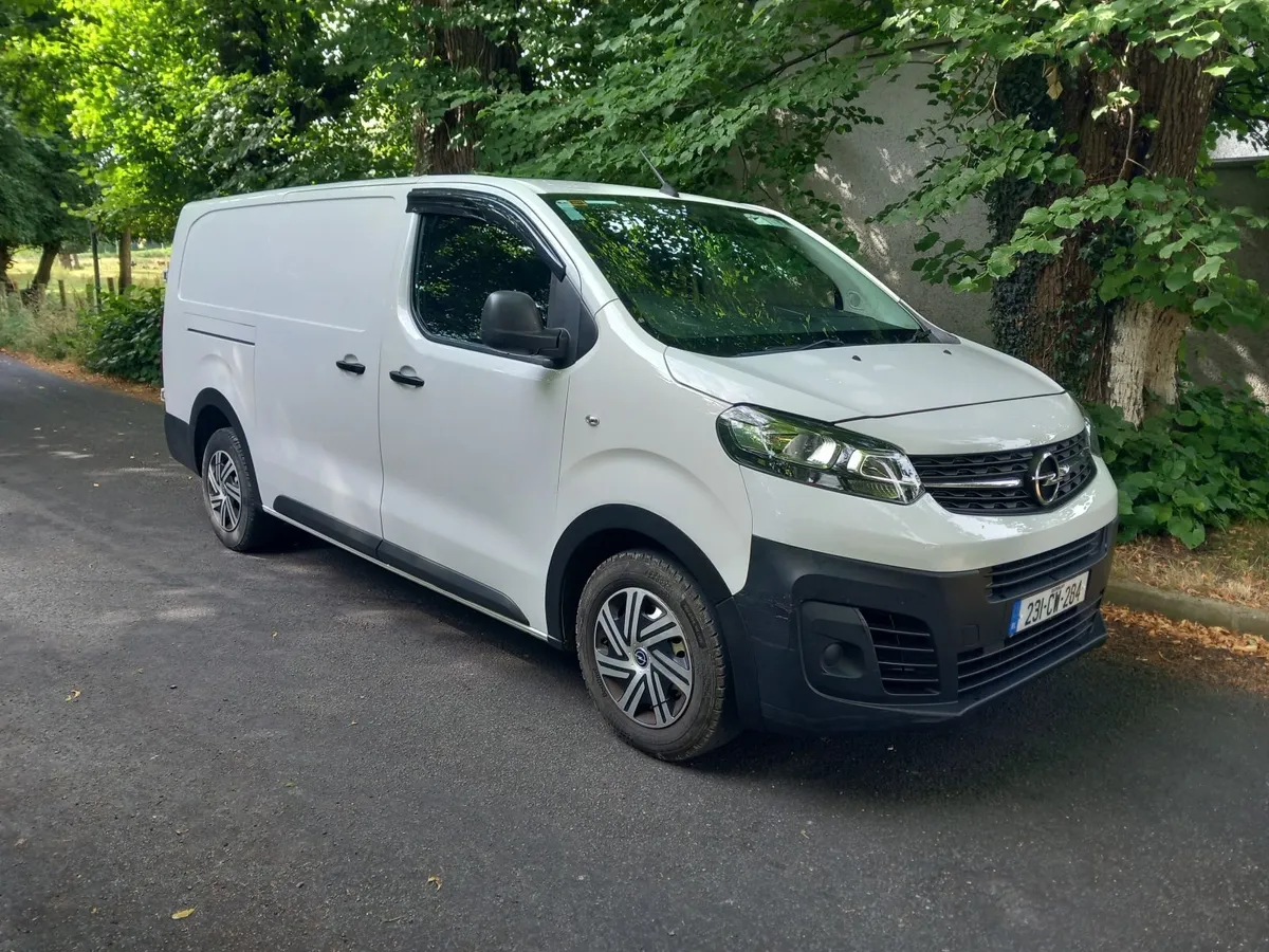 LWB 231 Vivaro 1.5 Diesel Low Kms - Image 1