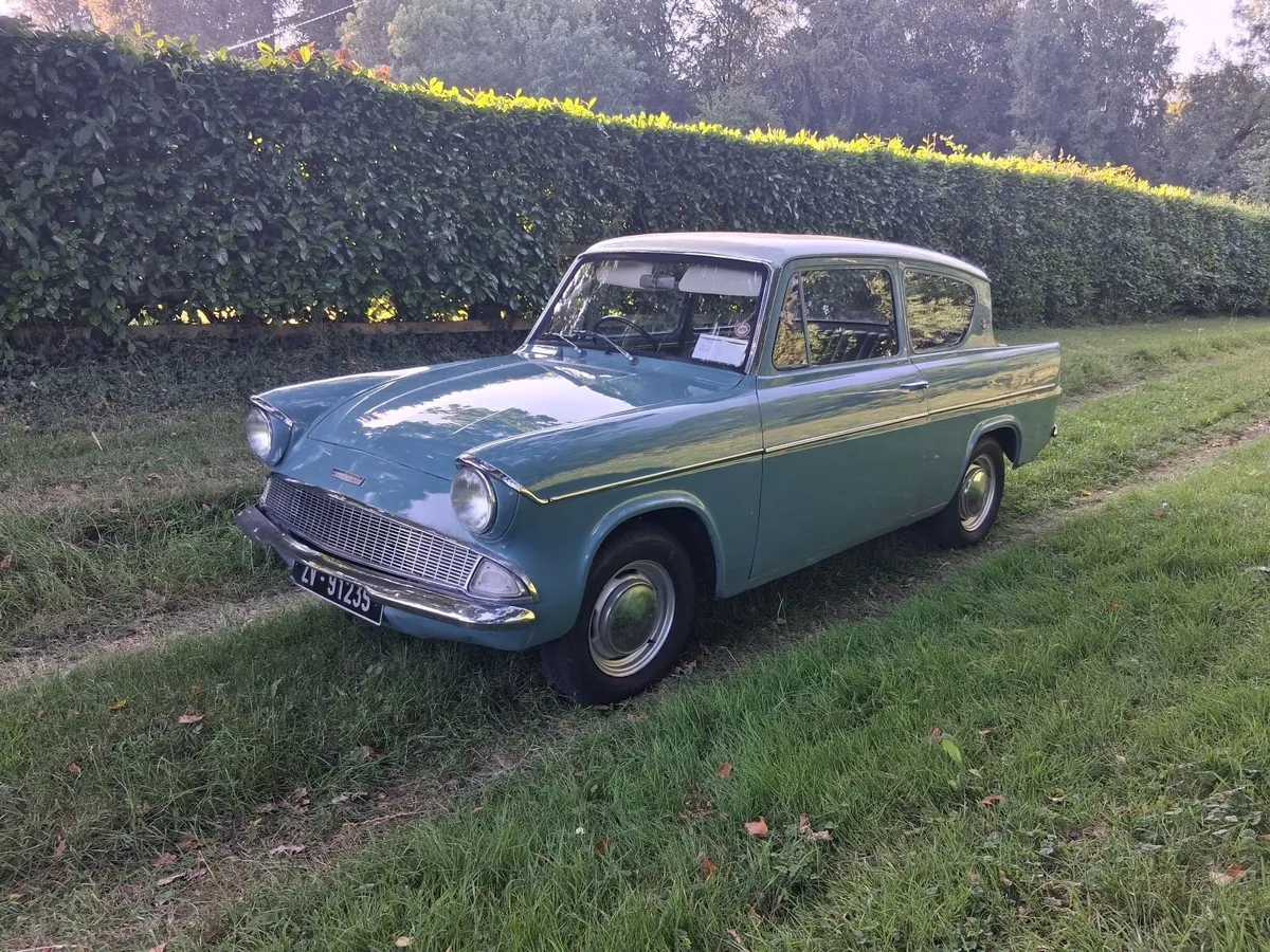 Ford Anglia 1961 - Image 1