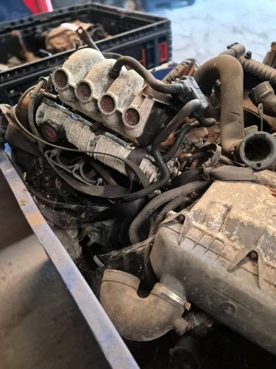 Old Renault and Vw engines - Image 3
