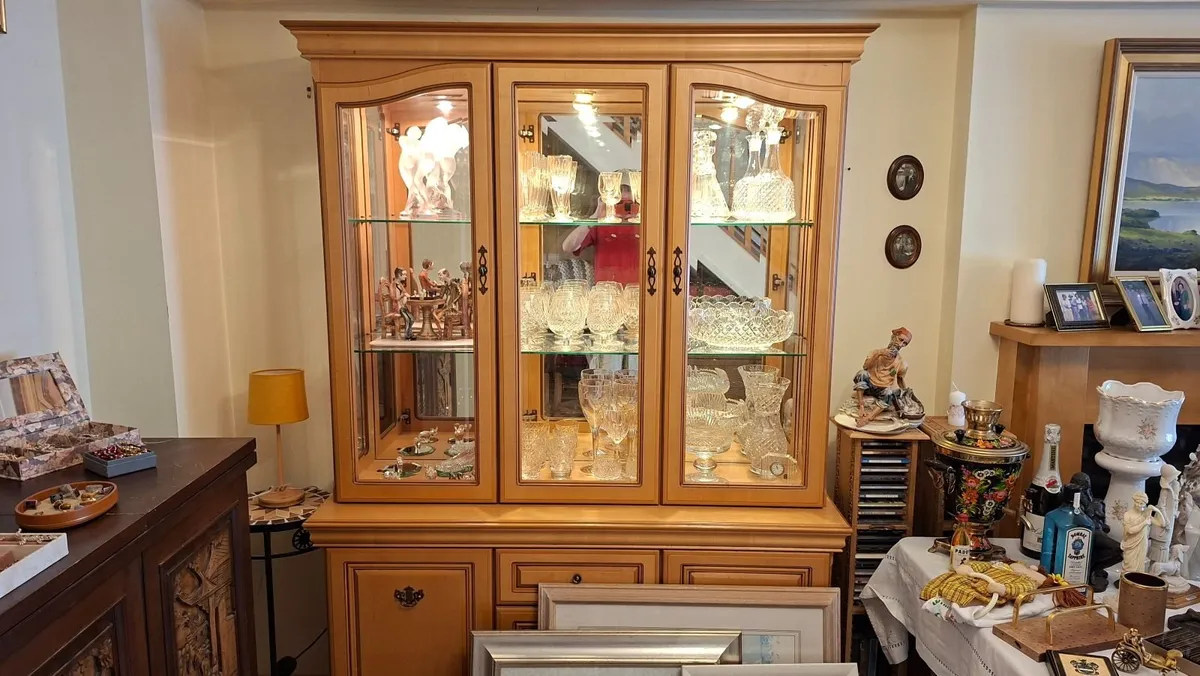 Dining room display cabinet - Image 3