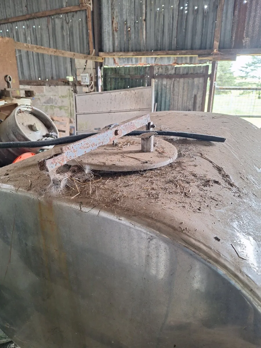 Water tank - Image 3