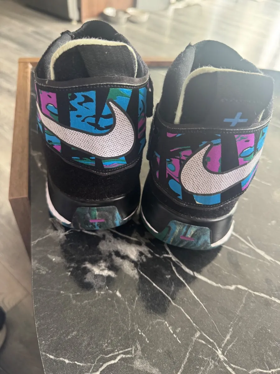 Nike Cosmic basketball shoes uk10 - Image 1