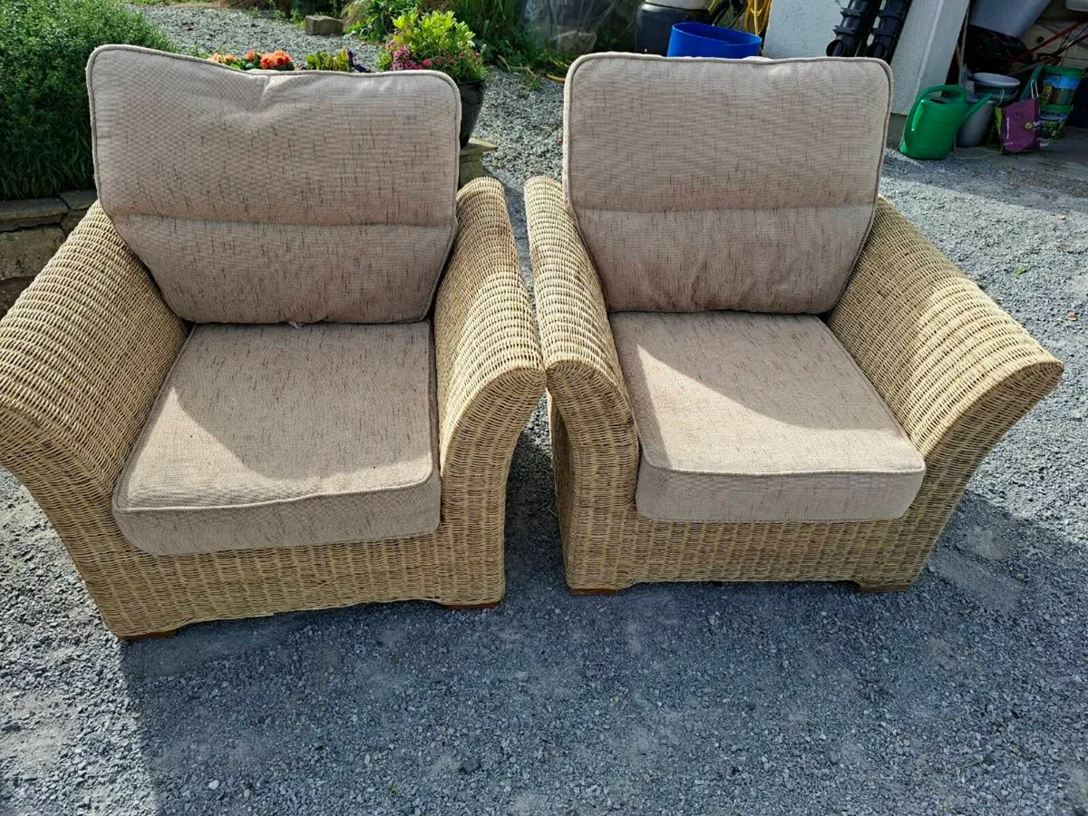 Couch and Chairs - Image 3