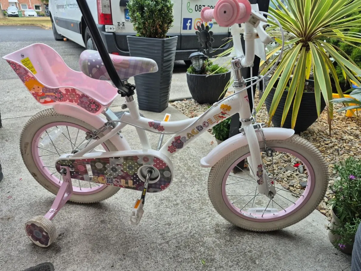 Girls Children Bike - Image 1