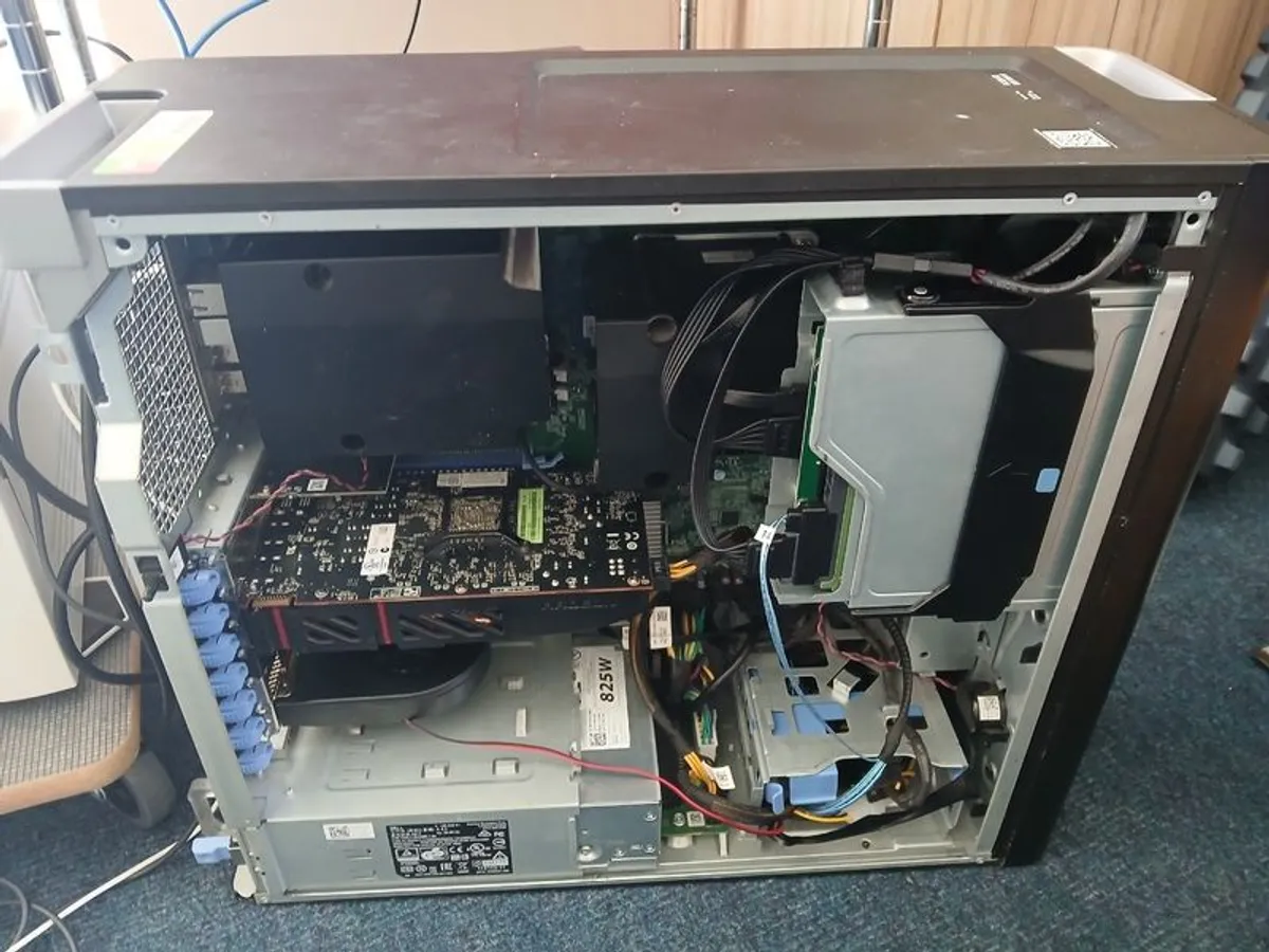 Precision T7810 dual CPU - Image 1