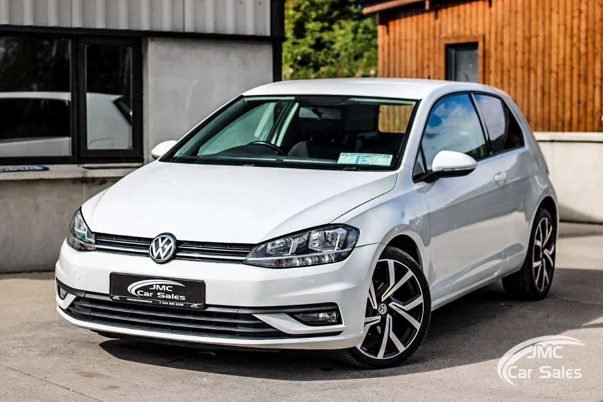 2017 VOLKSWAGEN GOLF VAN - Image 1