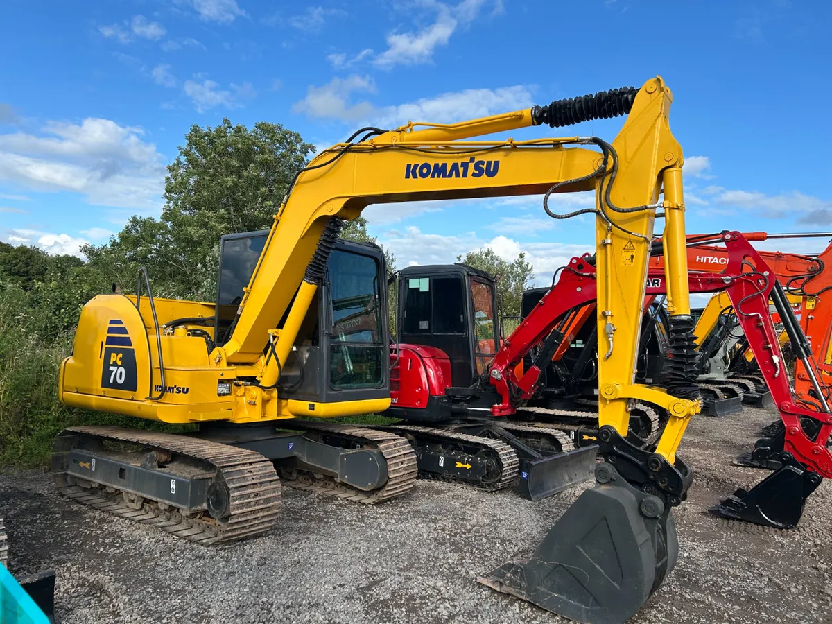 New & Used 3 - 7 Tonne Diggers @ Trade Prices - Image 3