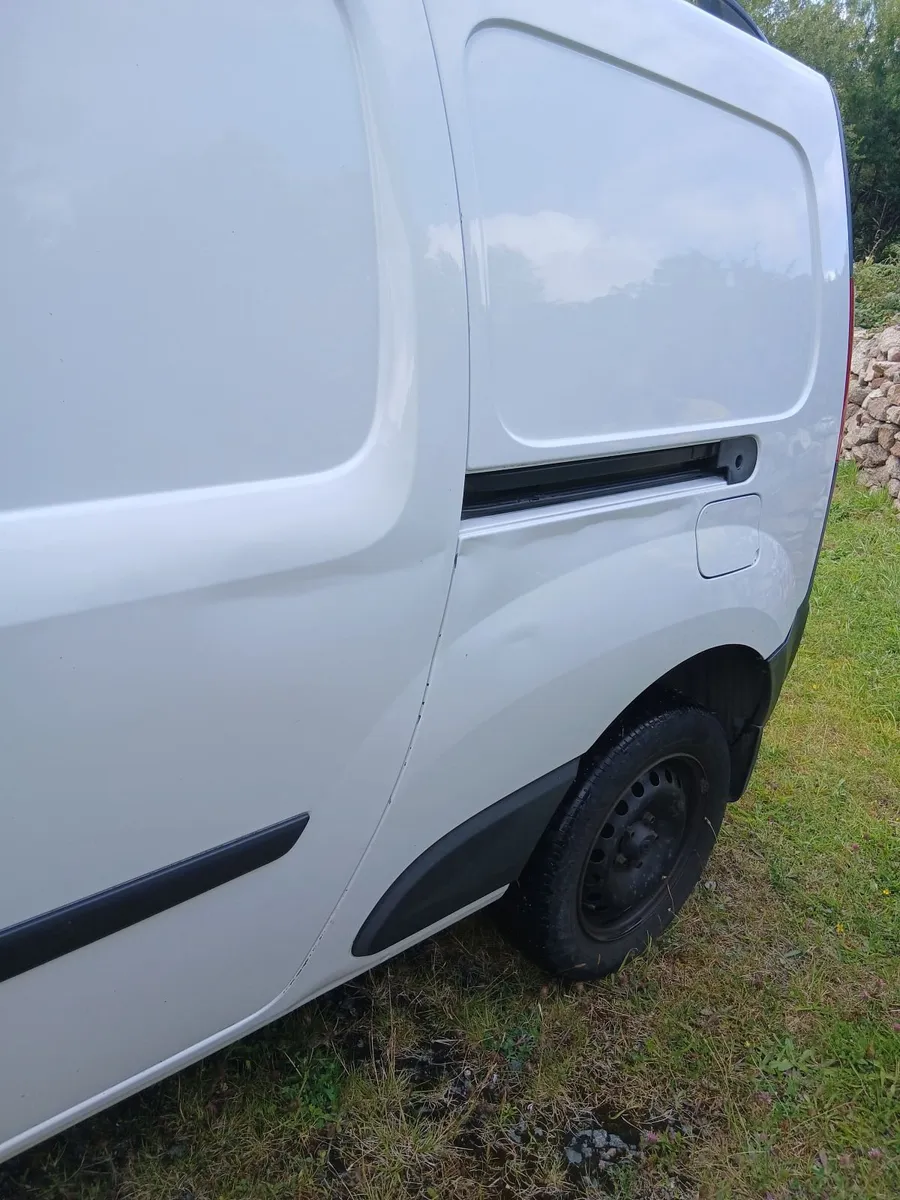 Renault Kangoo Maxi 2019-2 - Image 4