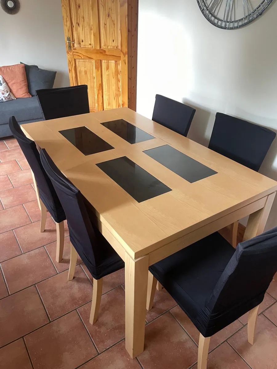 FREE Dining table and 6 chairs - Image 2