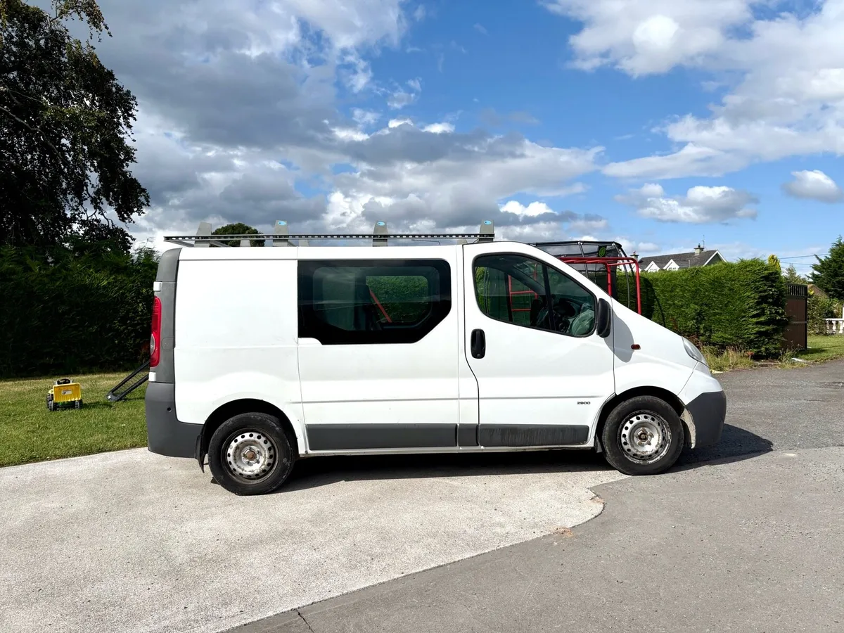 2013 CREW CAB VAN NEW DOE 07/27 OPEL VIVARO - Image 2
