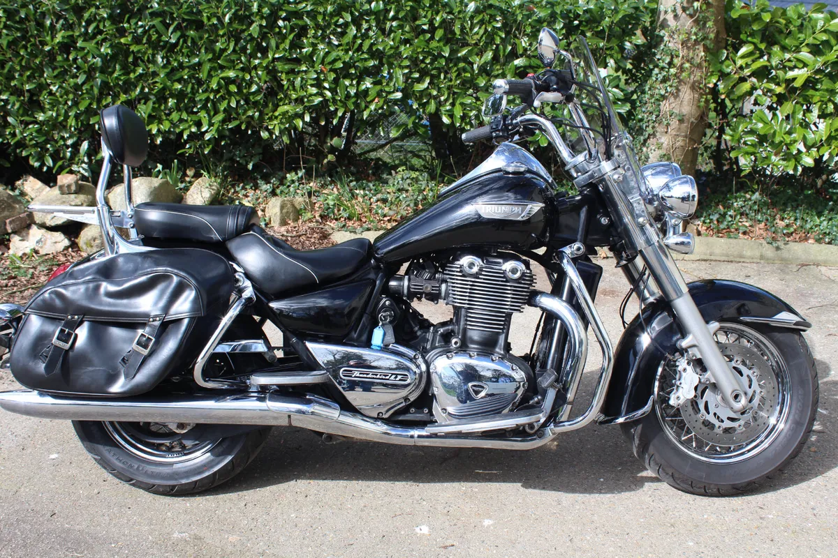 2015 Triumph Thunderbird 1700 - Image 1