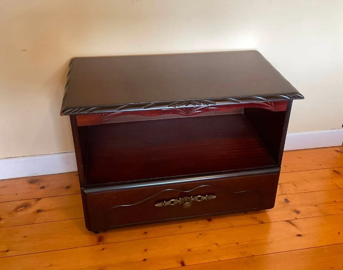 Rossmore Solid Mahogany Storage Cabinet And Drawer - Image 2