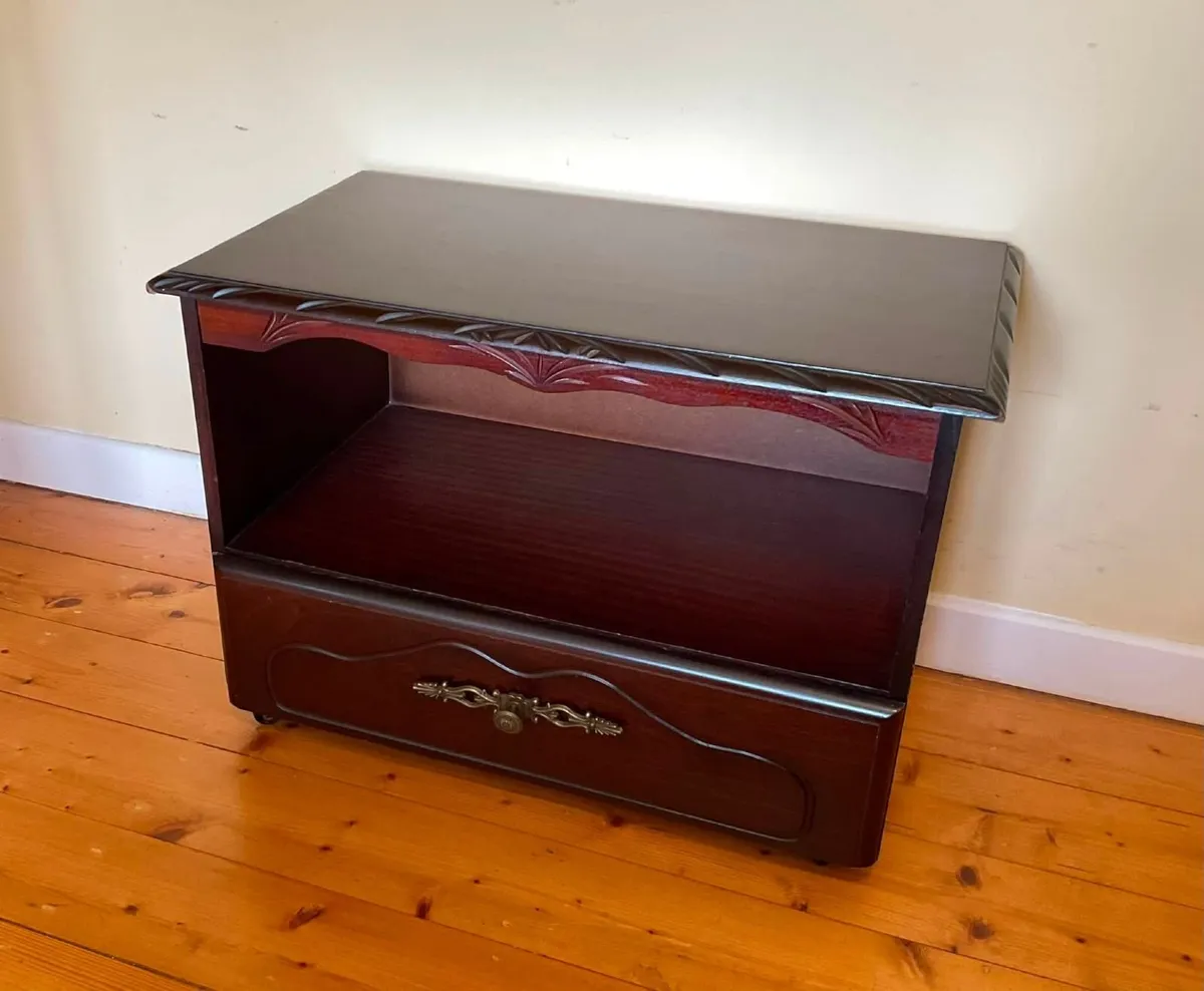 Rossmore Solid Mahogany Storage Cabinet And Drawer - Image 3