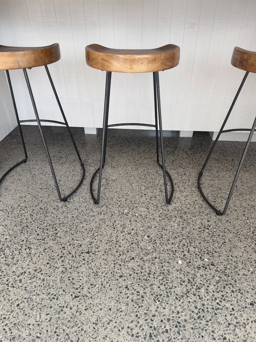 Modern kitchen stools - Image 2