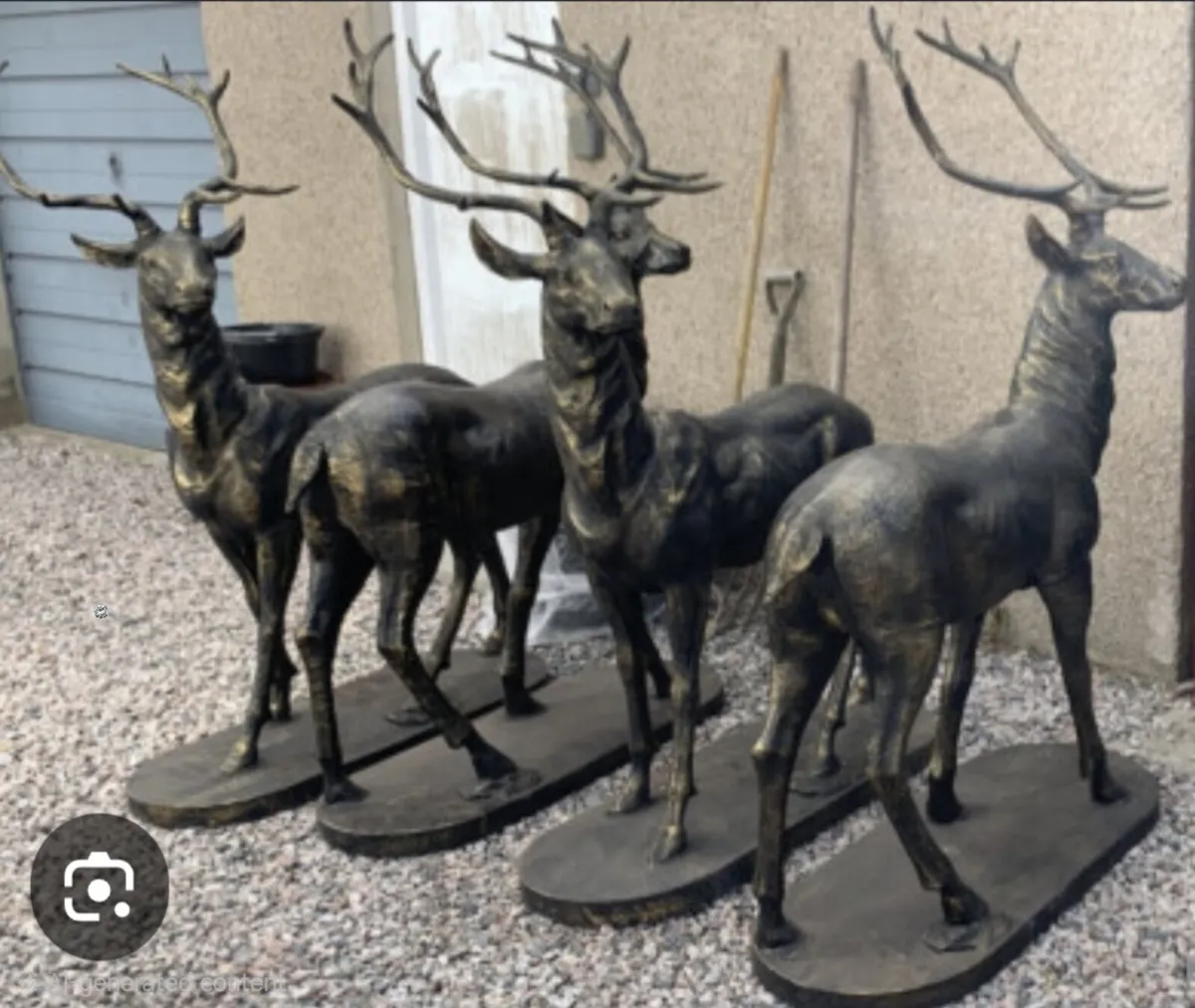 CAST IRON GARDEN ITEMS - Image 1