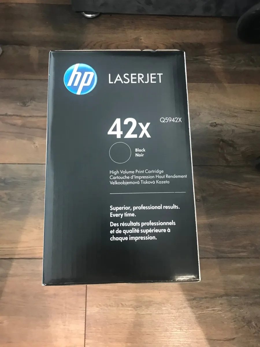 HP. Q5942X Black Ink Toner - Image 1
