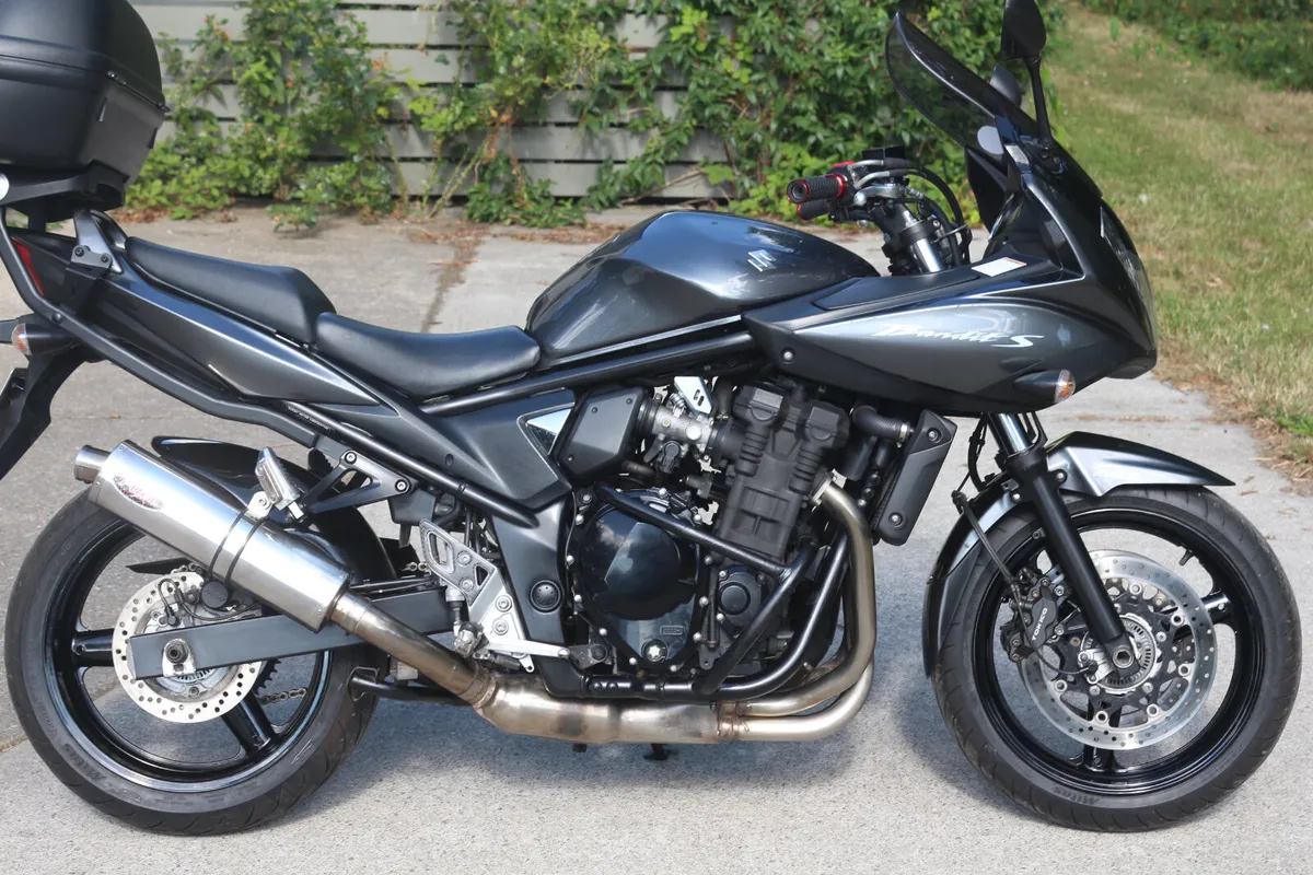2011 Suzuki   Bandit  650 - Image 2