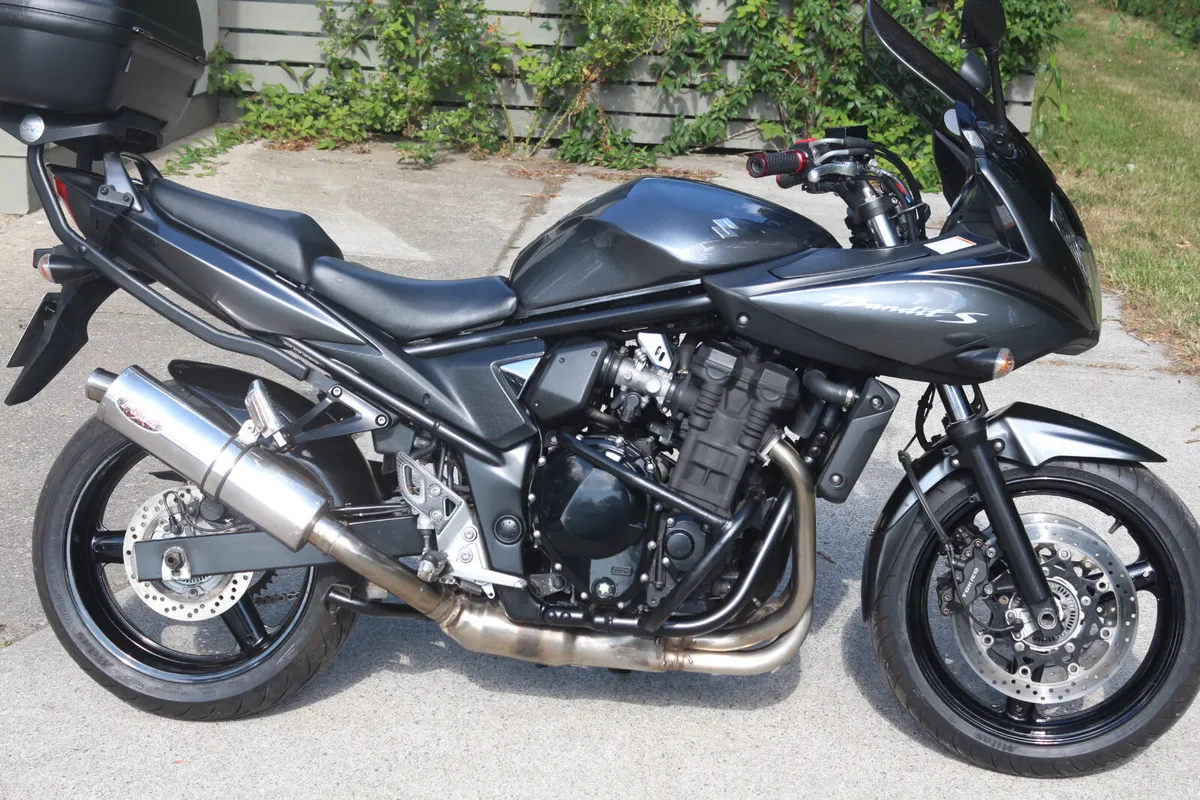 2011 Suzuki   Bandit  650 - Image 1