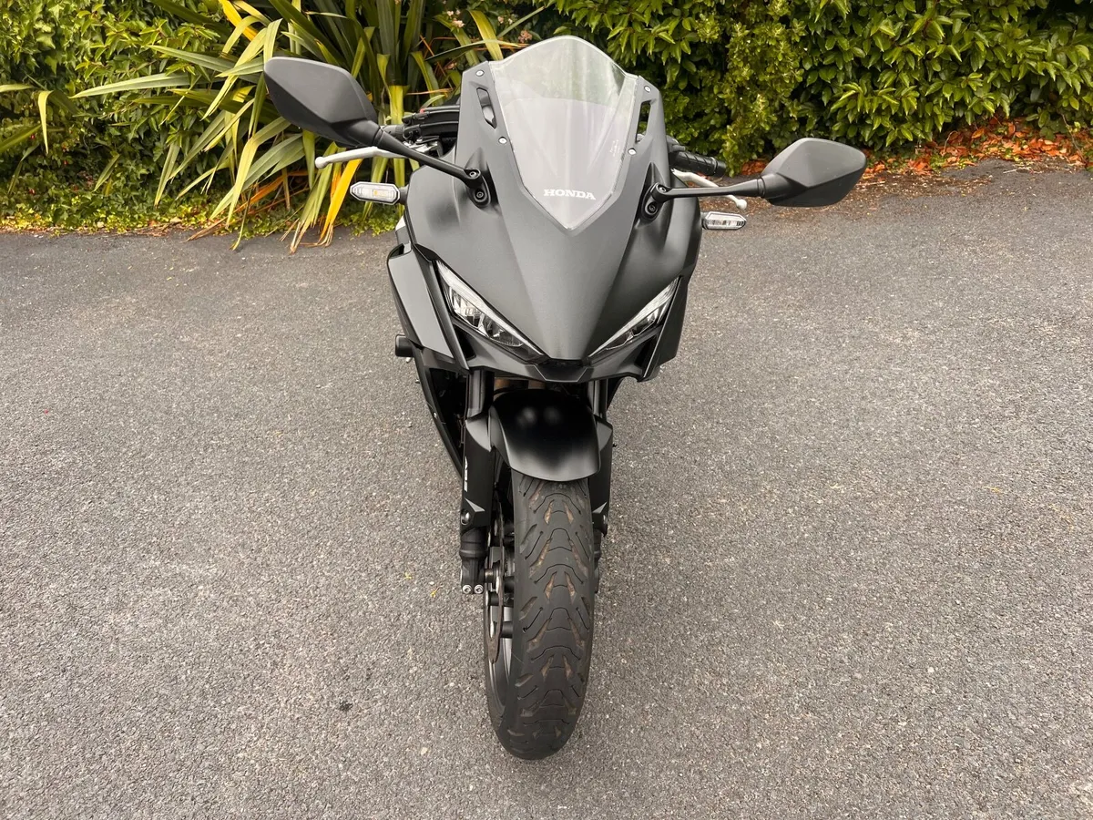 Honda CBR5OOR - Image 4