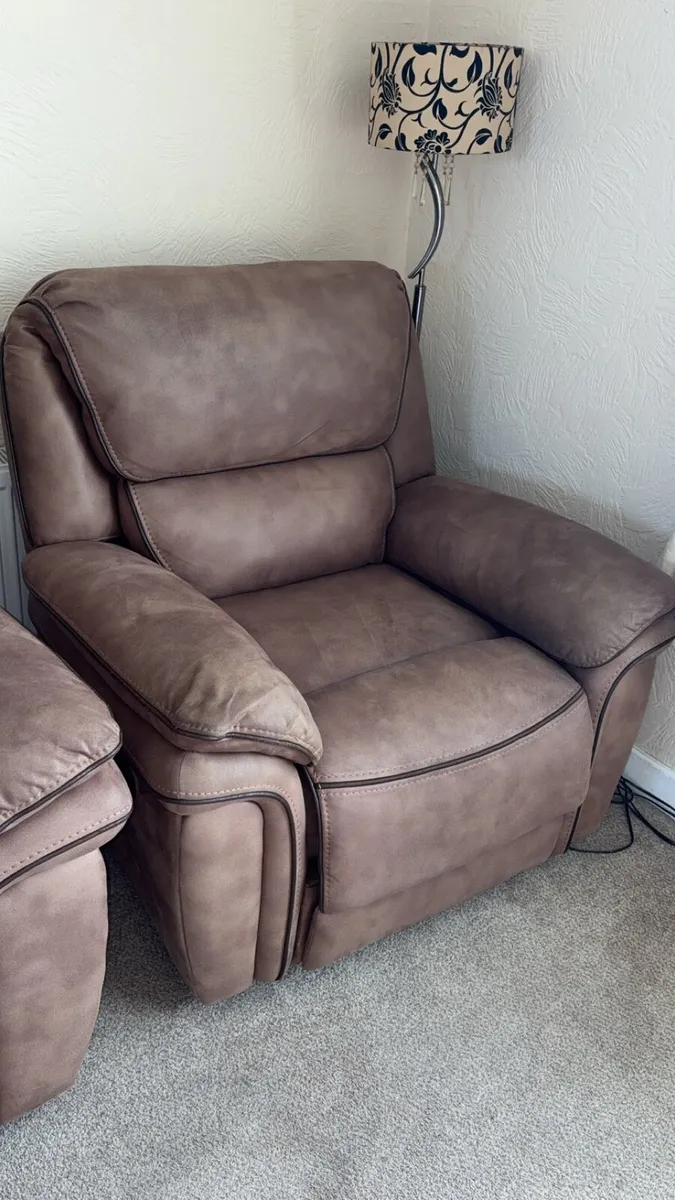 Couch - Image 1