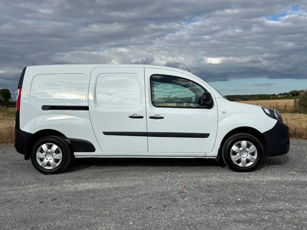 2019 Renault Kangoo ZE | ONLY 13,000km - Image 4