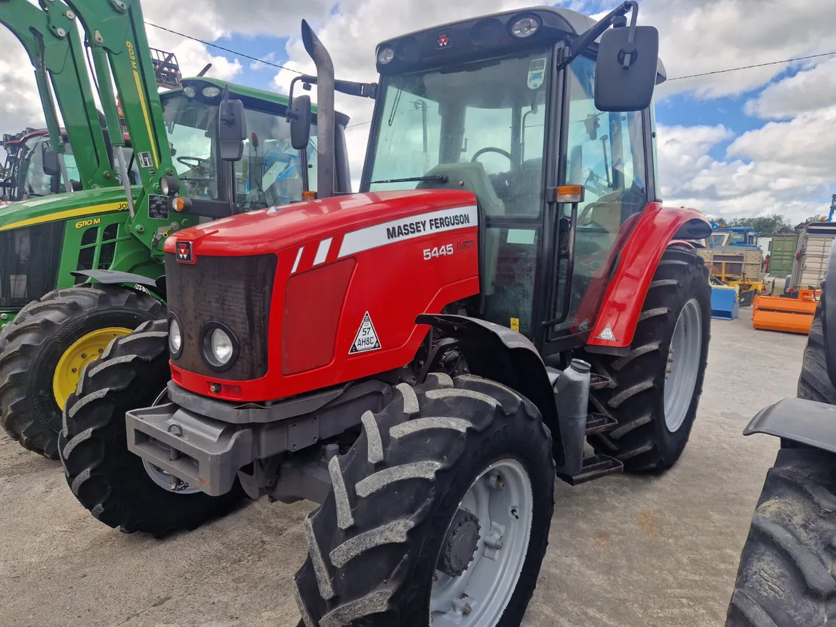 2014 Massey 5445 - Image 2