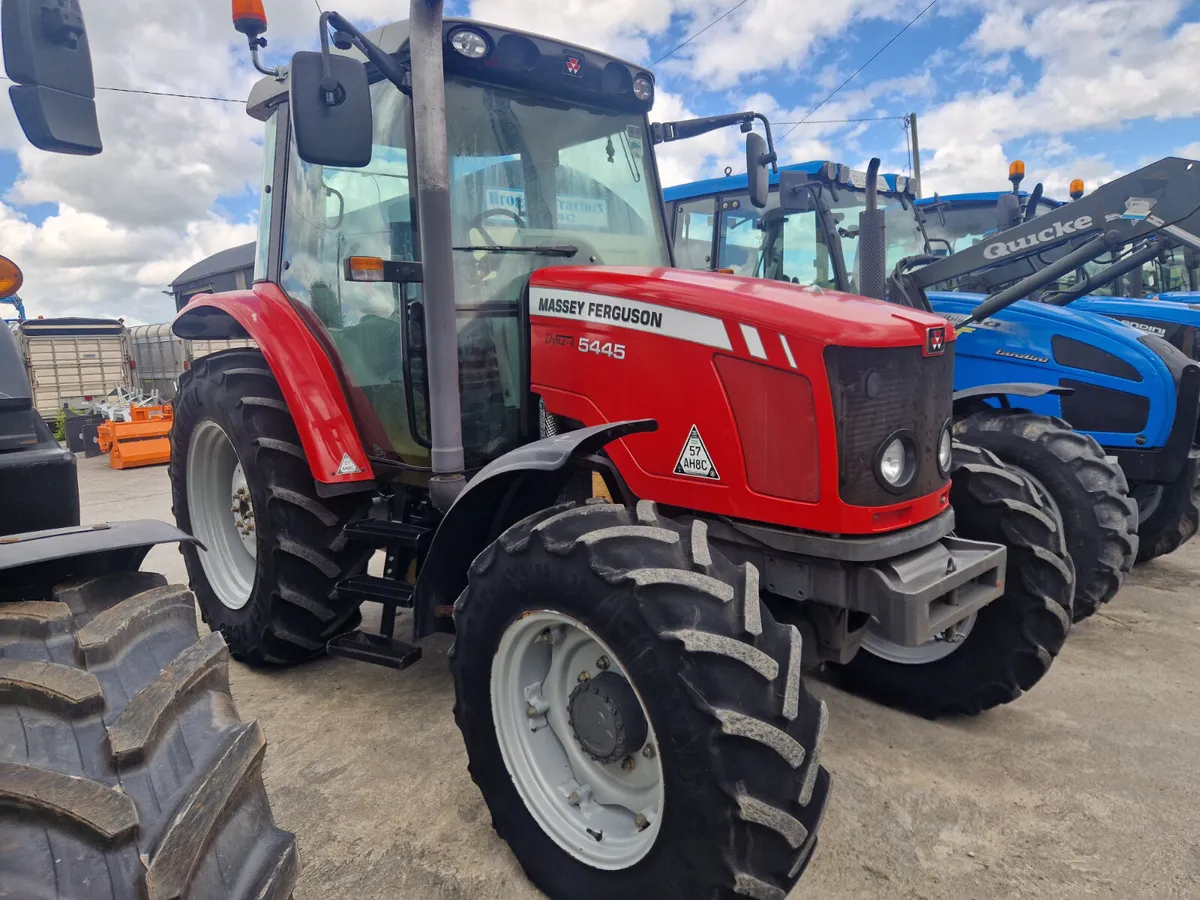 2014 Massey 5445 - Image 1