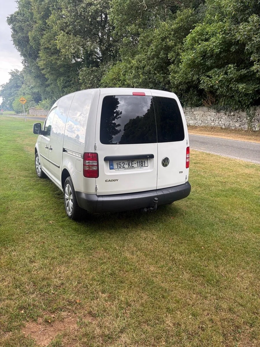 Caddy van - Image 3