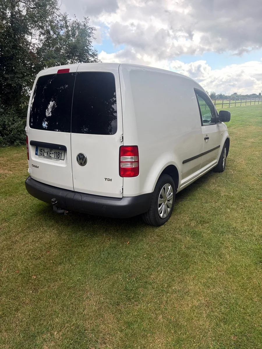 Caddy van - Image 2