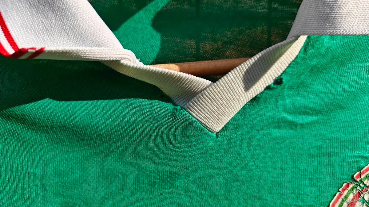 Vintage O'Neill's GAA long sleeve jersey Mayo - Image 3
