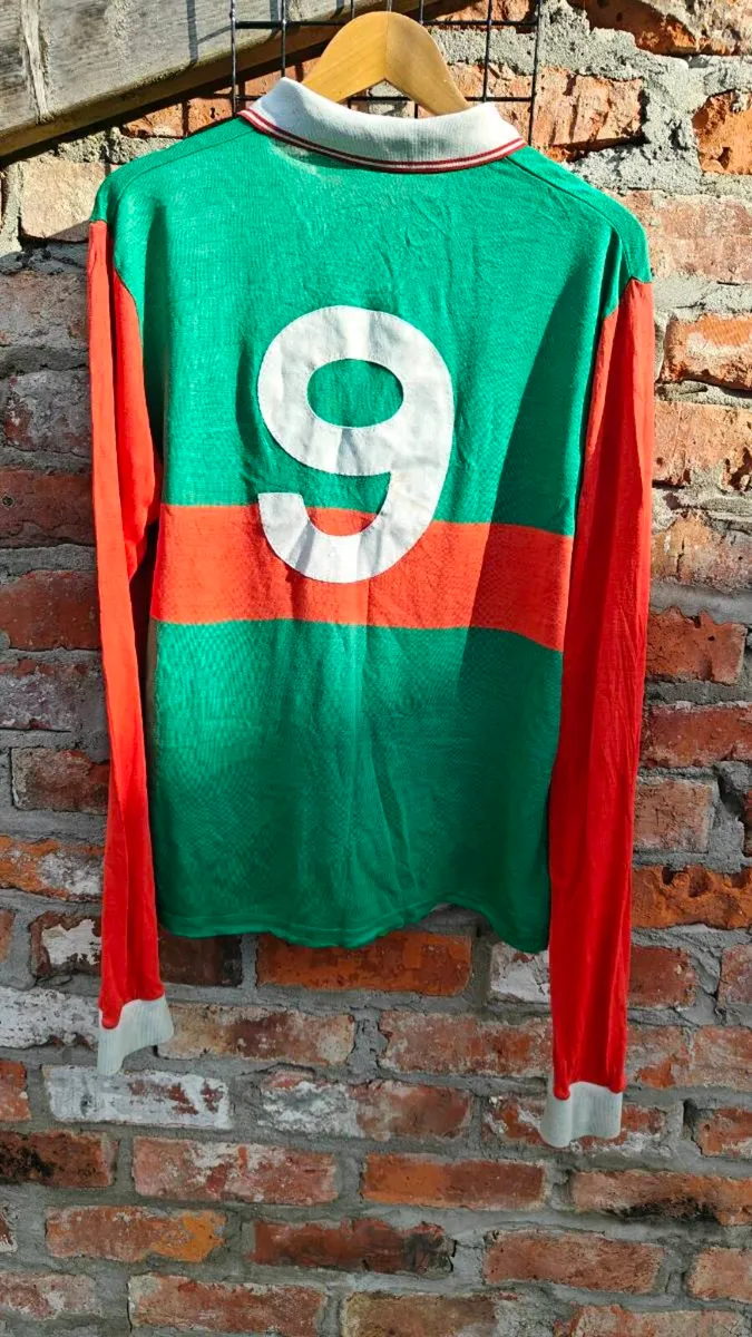 Vintage O'Neill's GAA long sleeve jersey Mayo - Image 4