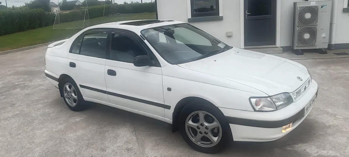Toyota Carina - Image 1