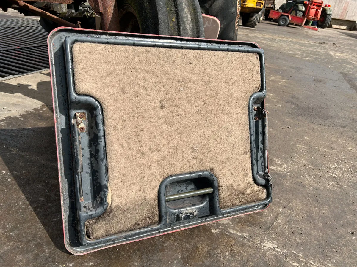 MF 300 Series Sunroof - Image 2