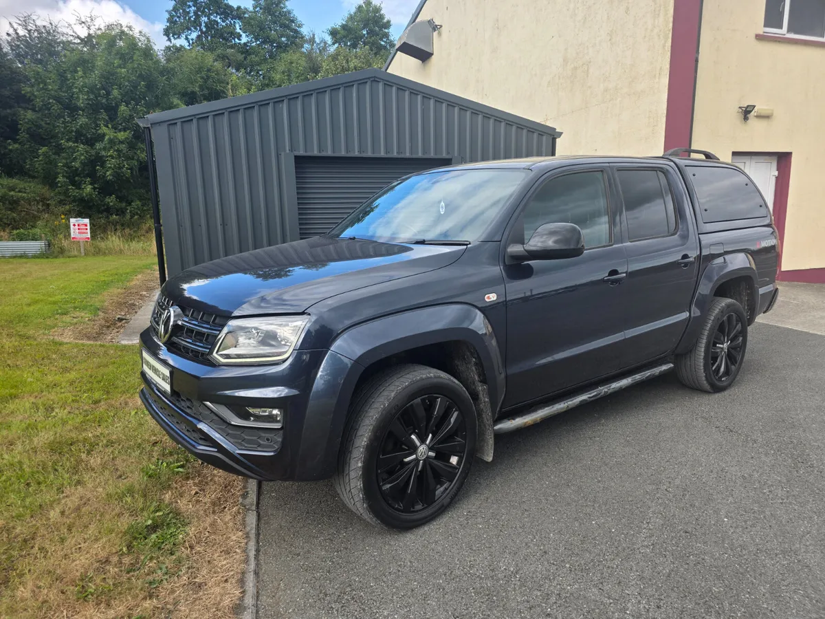 2020 Volkswagen Amarok 3.0 v6 258 Aventura Black E - Image 3