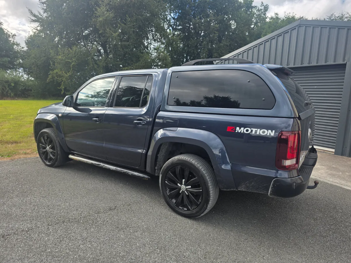 2020 Volkswagen Amarok 3.0 v6 258 Aventura Black E - Image 4